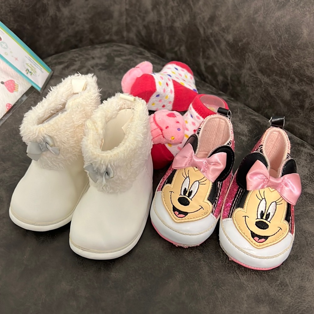 Baby infant shoes 3-6mths